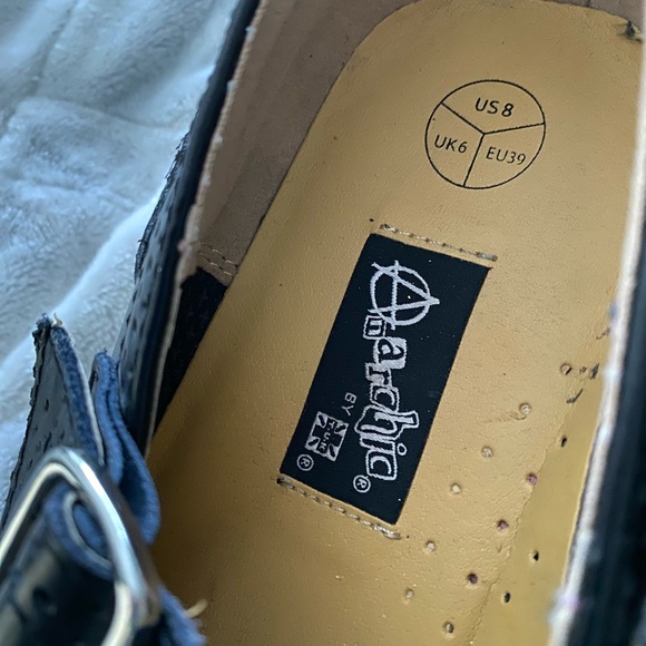 T.U.K. Mary Jane Brogues Black Leather Size 8 - Picture 2 of 5